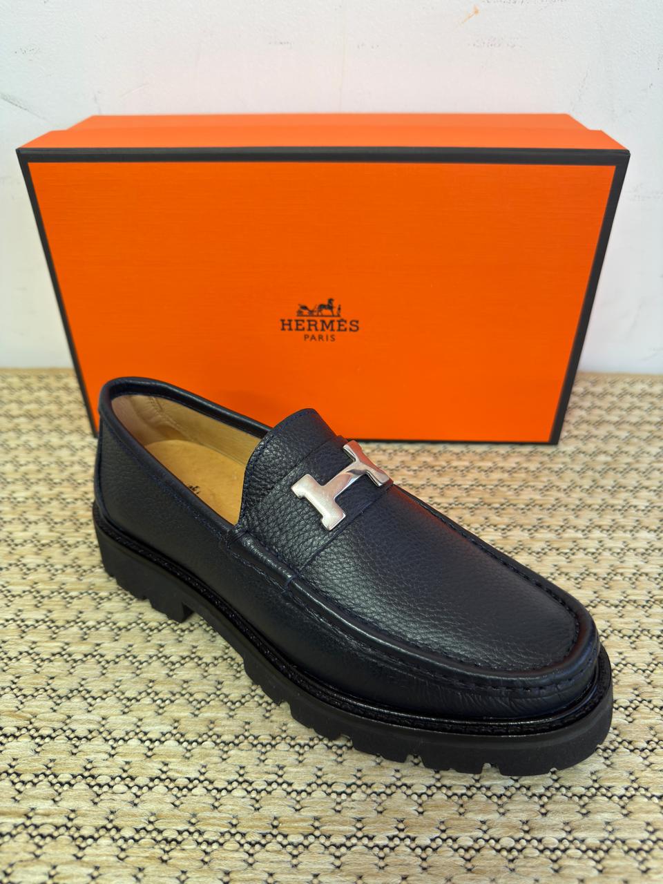 Loafer Gregoire Hermès Preto Ultra Leve