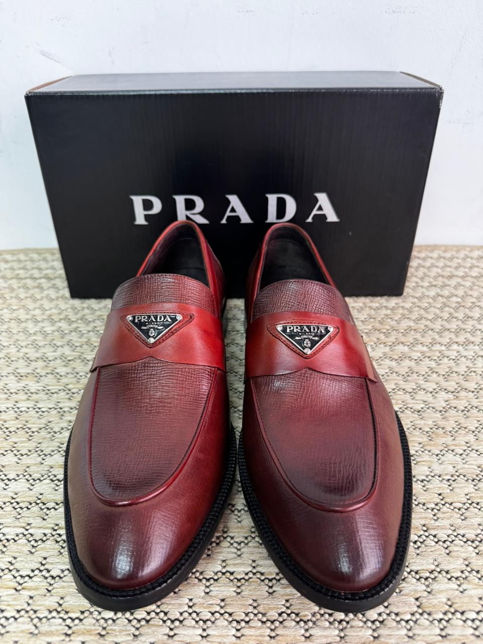 Sapato Loafer Prada Silver Metallic Mouro